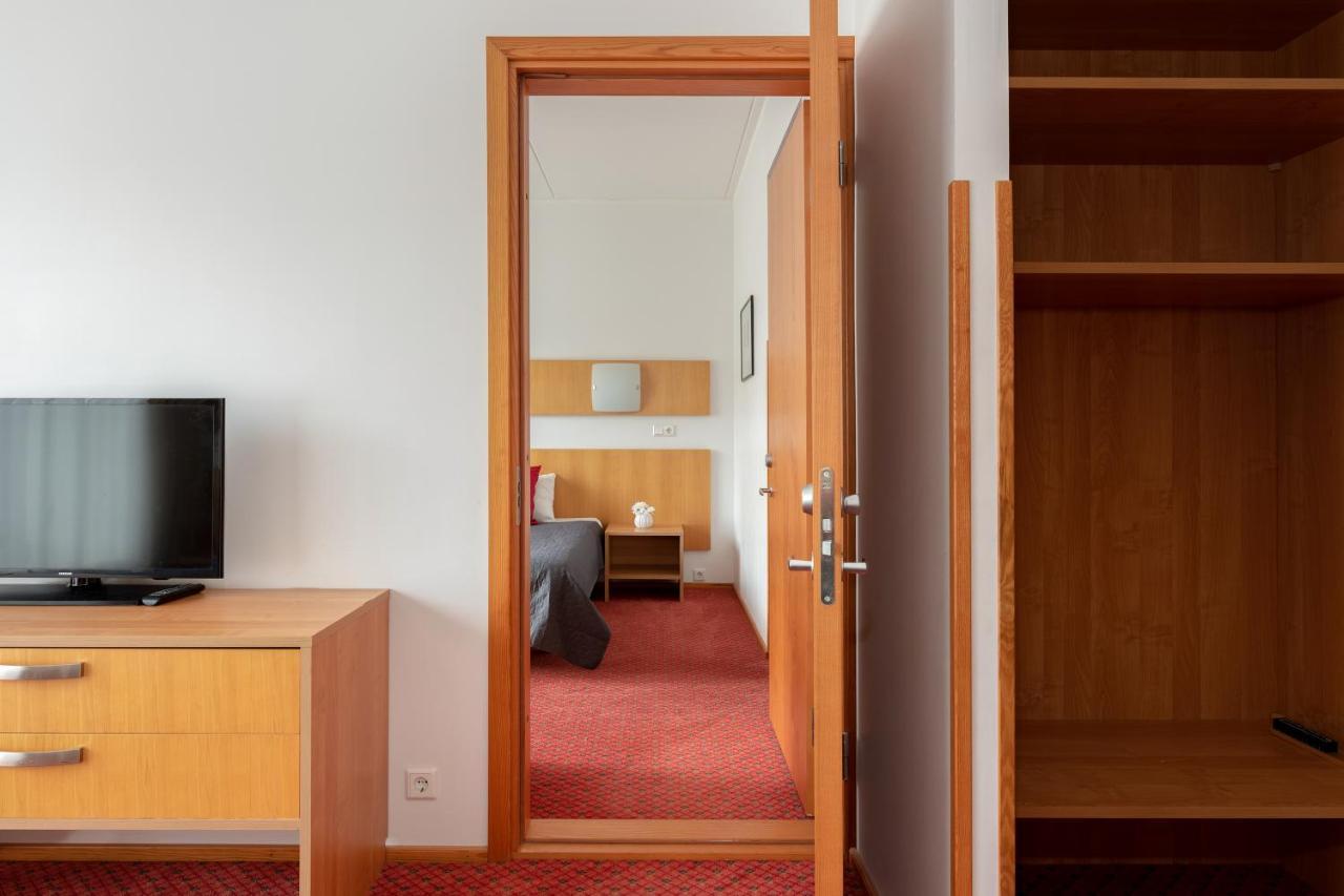 Raadimoisa Hotell タルトゥ エクステリア 写真